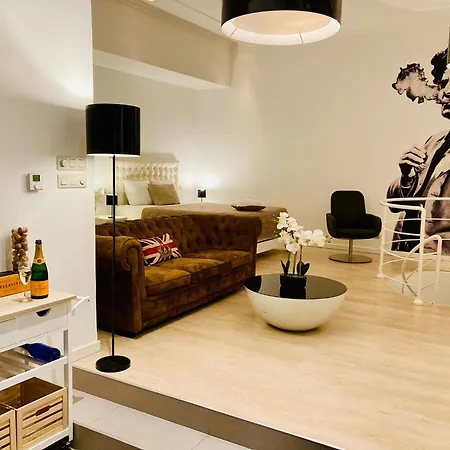 Royal In Old Town * Pozsony