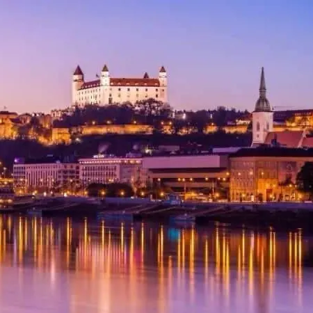 Royal In Old Town Pozsony